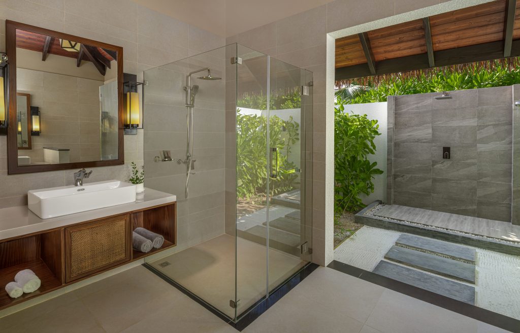 1 Bedroom Beach Villa bathroom